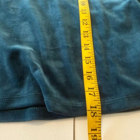 Old Navy Green Velour Cropped Sweatshirt and Jogger Pants Sz S  Cozycore, Soft - Picture 12 of 15